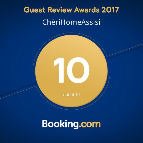 Cherihomeassisi Apartment Bagian luar foto