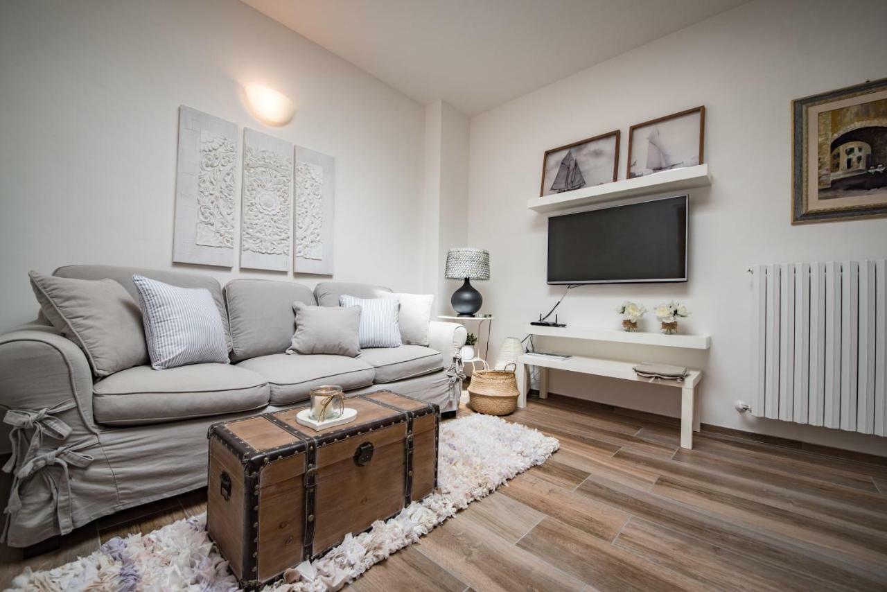 Cherihomeassisi Apartment Bagian luar foto