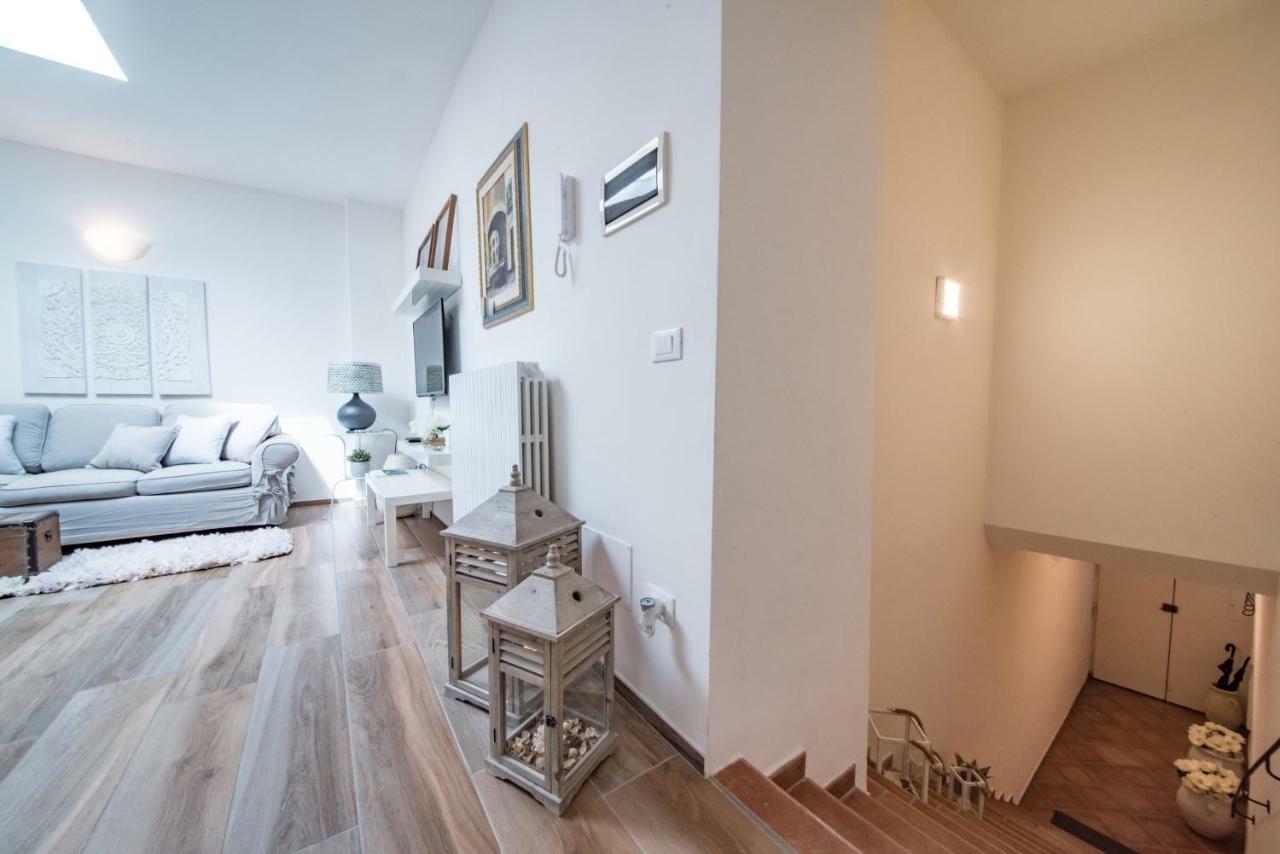 Cherihomeassisi Apartment Bagian luar foto