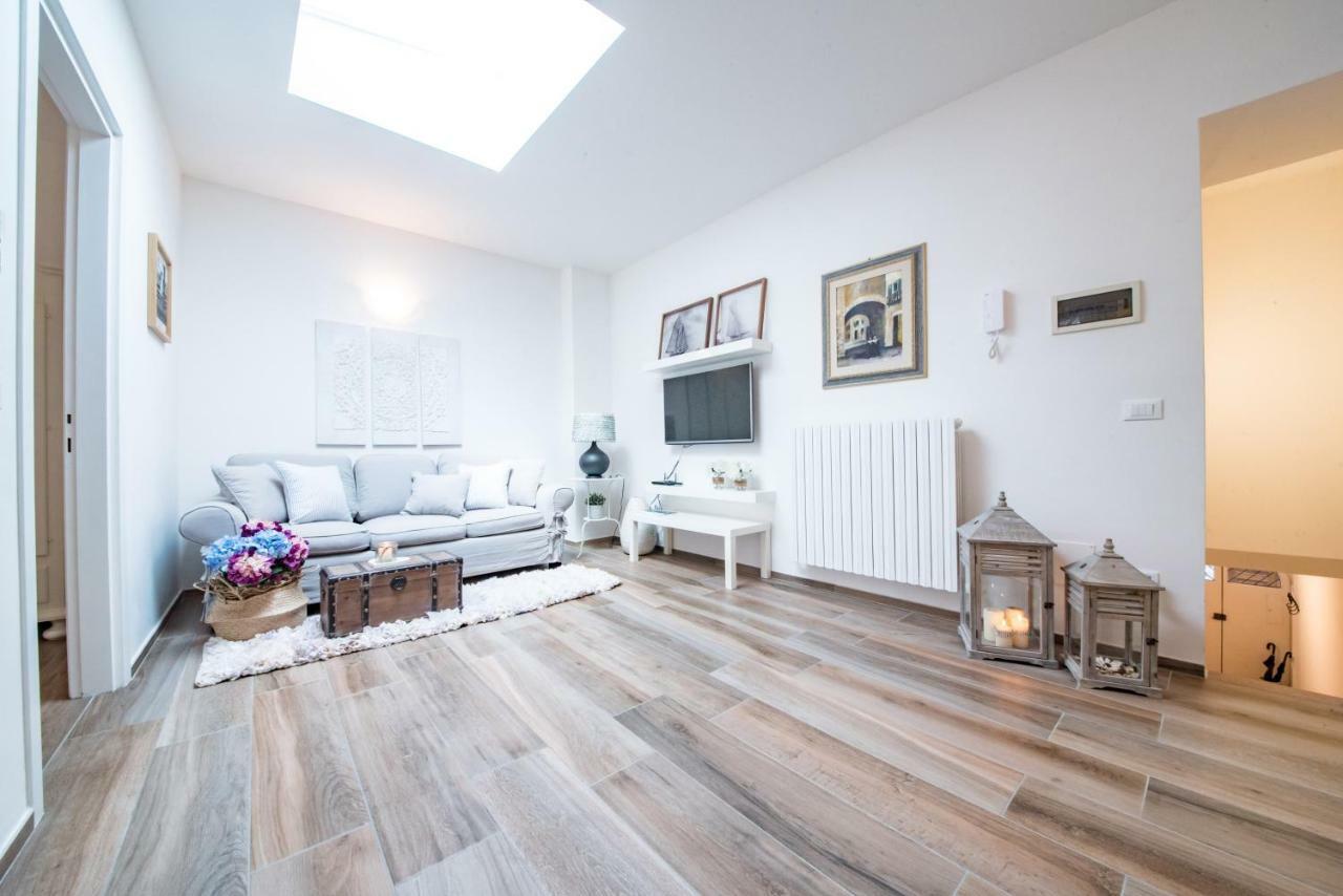 Cherihomeassisi Apartment Bagian luar foto