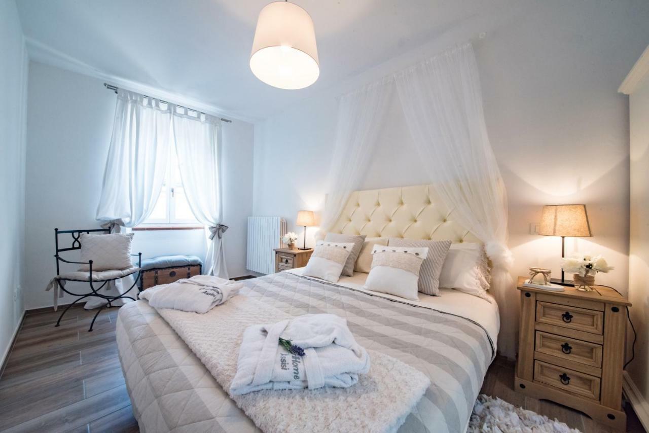 Cherihomeassisi Apartment Bagian luar foto