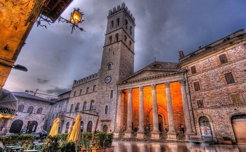 Cherihomeassisi Apartment Bagian luar foto
